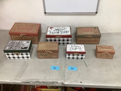 Set of 7 Gift Boxes - Lot 612