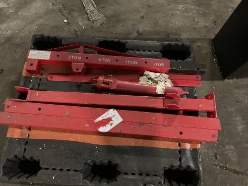 2 Ton Folding Engine Hoist - Unknown if Complete - Lot 357