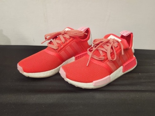 Adida Womens Shoes, 5 - Lot 362G