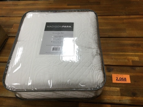 Madison Park Coverlet Set - Lot 2068