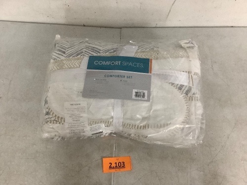 Comfort Spaces Comforter Set King - Lot 2103