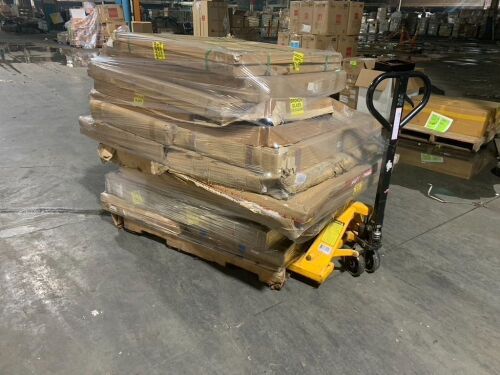 Salvage Pallet. Items Will Be Broken and Incomplete. Broken Glass Tags - Lot 139