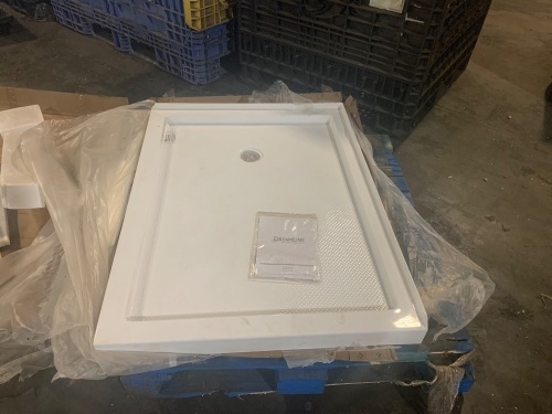 DreamLine Slimline Shower Base - Lot 121