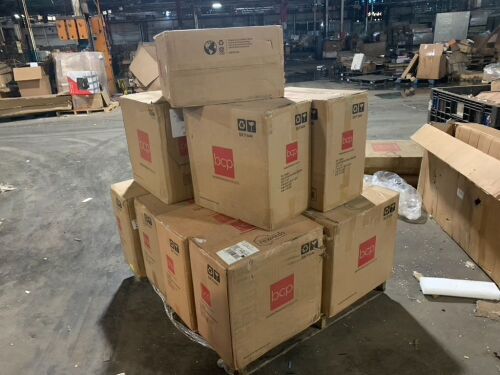 Pallet of 4-Piece Faux Wicker Cantilever Offset Patio Umbrella Stand Set  - Lot 190