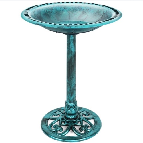 Vintage Outdoor Garden Bird Bath w/ Fleur-de-Lis Accents - Lot 318