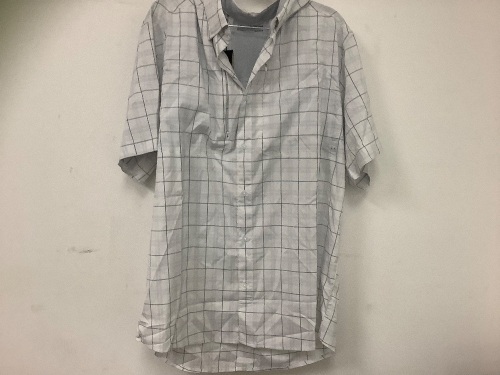 Mens Under Armour Plaid Short Sleeve, 2XL, E-Comm Return - Lot 54