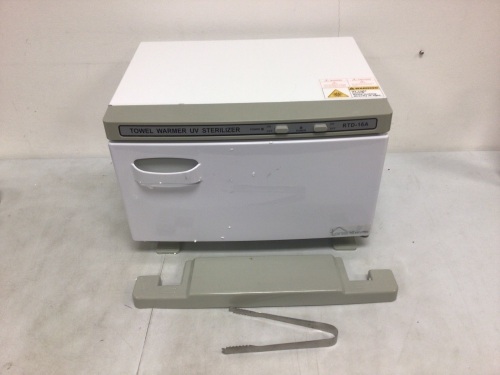 Towel Warmer, E-Commerce Return, Broken Foot, Sold as is - Lot 129