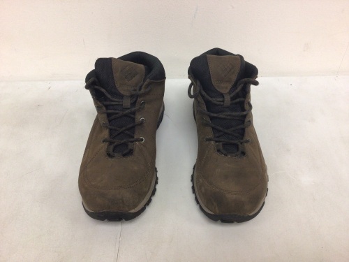 Columbia Mens Shoes, 10, Appears New, Sold as is - Lot 184