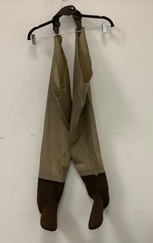 Hip Waders, E-Comm Return, Some Damage - Lot 398