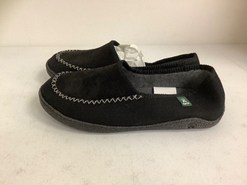 Kamik Slip On Shoes, Size 11, Appears New - Lot 498