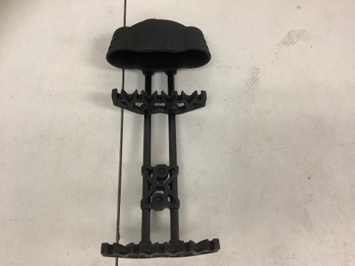 5-Spot Quiver, E-Comm Return, Sold As-is - Lot 381