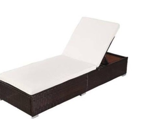 Oshion Wicker Lounge Chair, E-Comm Return - Lot 480