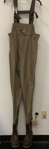 White River Fly Shop Felt Sole Chest Waders Men's 7, E-Comm Return, Sold As-is - Lot 434