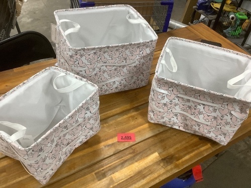 set of 3 decrotive storage bins - Lot 2495