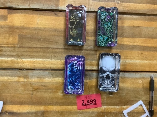 Set of 4 Light-Up Ashtrays - Lot 2499