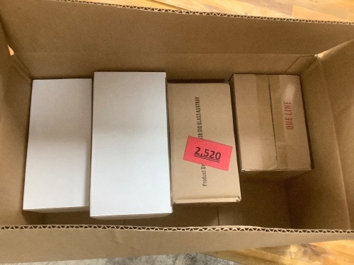 box of miscellanous lighters and accessories - Lot 2520