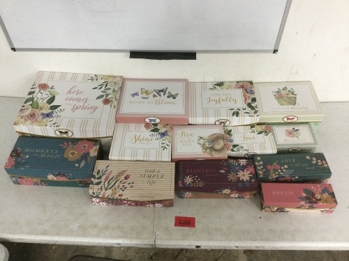 Set of 13 Gift Boxes - Lot 2525