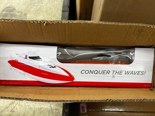 Remote Control Toy Boat - Lot 507