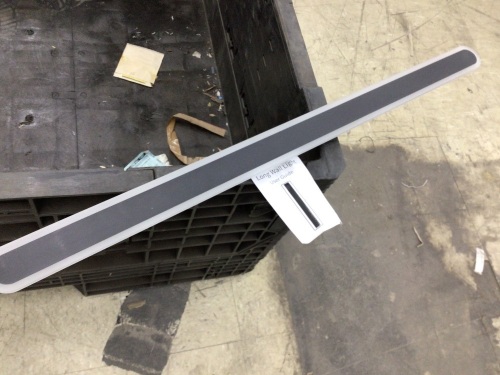 3ft Wall Light - Lot 361