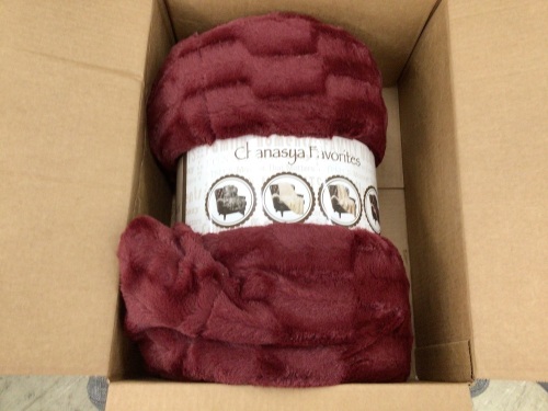 60x70 Fleece Throw - Lot 387