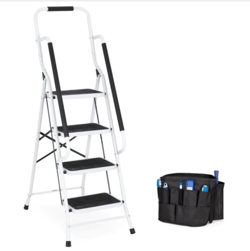 4-Step Portable Folding Ladder w/ Handrails, Attachable Tool Bag - Lot 208