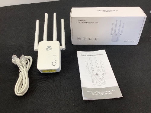 1200 Mbps Dual Band Extender/Repeater - Lot 490