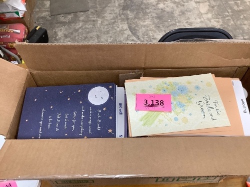 Box of Greeting Cards - Lot 3144
