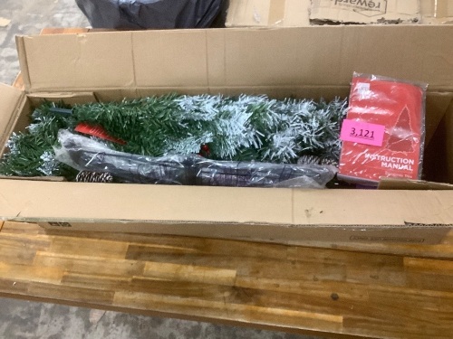 BCP Chistmas Tree - Lot 3121