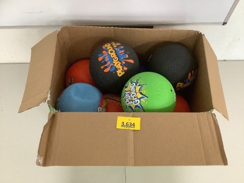 Box of Bouncy Balls (8 Ct.) - Lot 3634