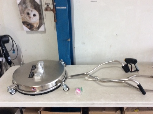 VEVOR 24" Pressure Flat Surface Cleaner 4000 PSI Max - Lot 859