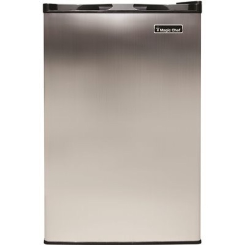 Magic Chef 3.0 cu. ft. Upright Freezer  - Lot 78