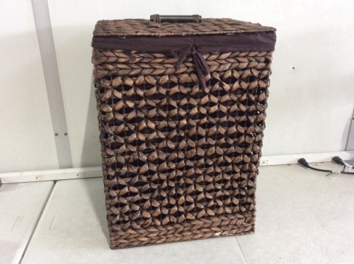 Water Hyacinth Woven Laundry Hamper Basket w/ Removable Liner, Lid  - Lot 119