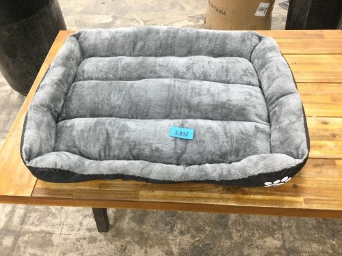 Gray/Black Dog Bed 3x2ft - Lot 3842