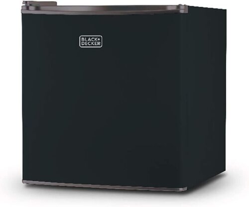 Black & Decker Compact Refrigerator - Lot 3992