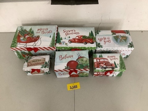 Set of 6 Decorative Christmas Boxes - Lot 3589