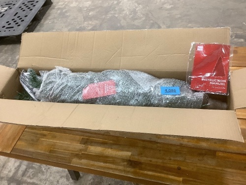 Christmas Tree - Lot 4086