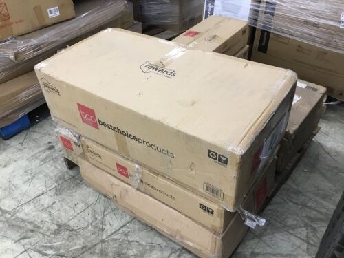 Lot of Christmas Decor - High Retail Value  - Lot 342