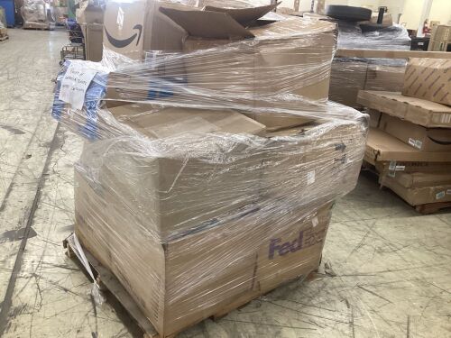 Pallet of Umbrella Bases, Mostly Cantilever  - Lot 389