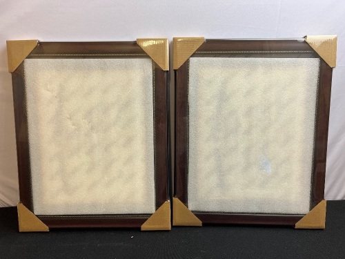 Set of 2 11x14 Picture Frames - Lot 112