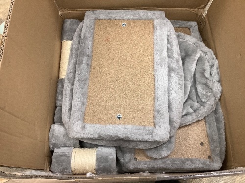 Kratzbaum Cat Tree - Lot 467