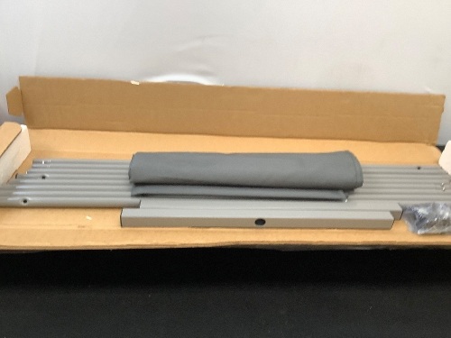 Clothing Rack? - Lot 319