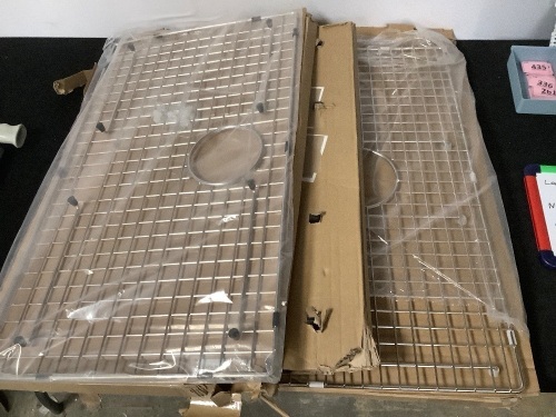 Lot of (3) Sink Grids - Lot 335