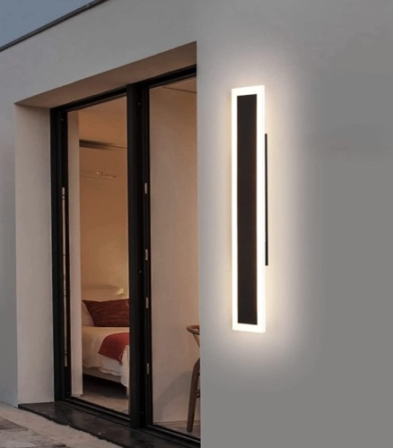 Indoor/ Outdoor Modern LED Wall Light, 24" - Lot 373