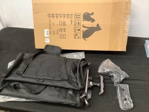 Rolling Cat Carrier - Lot 470