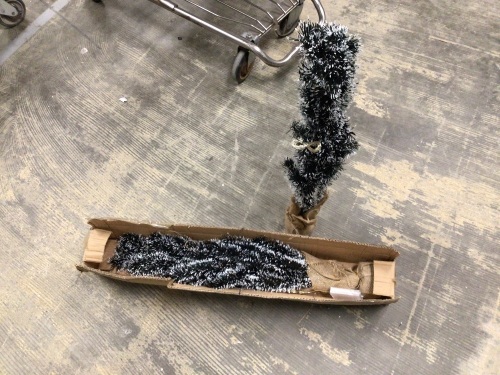 Set of 2 Black & White Prelit Artificial Trees - Lot 543