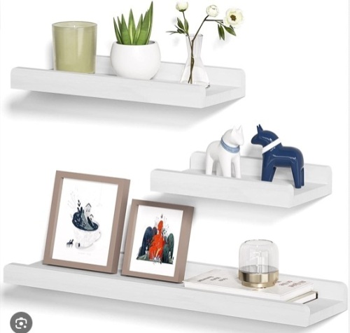 Set of 3 Floating Shelves - Lot 170