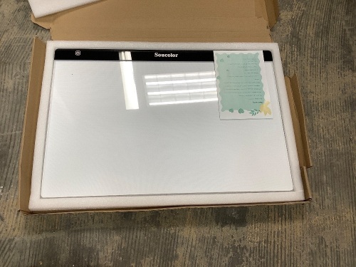 Soucolor Diamond Painting Light Board Kit, No Power Cord - Lot 272