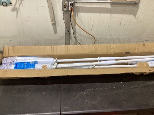 Case of (4) Mr Clean Wring Mop  - Lot 364