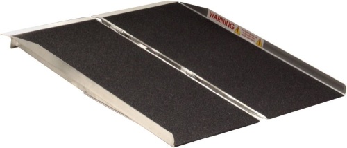Prairie View Industries SFW330 Portable Singlefold Ramp, 3 Feet x 30 Inch   - Lot 325
