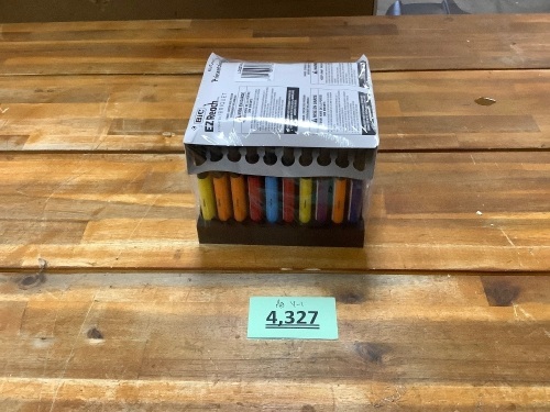 Box of 40 BIC EZ Reach Lighters - Lot 4327
